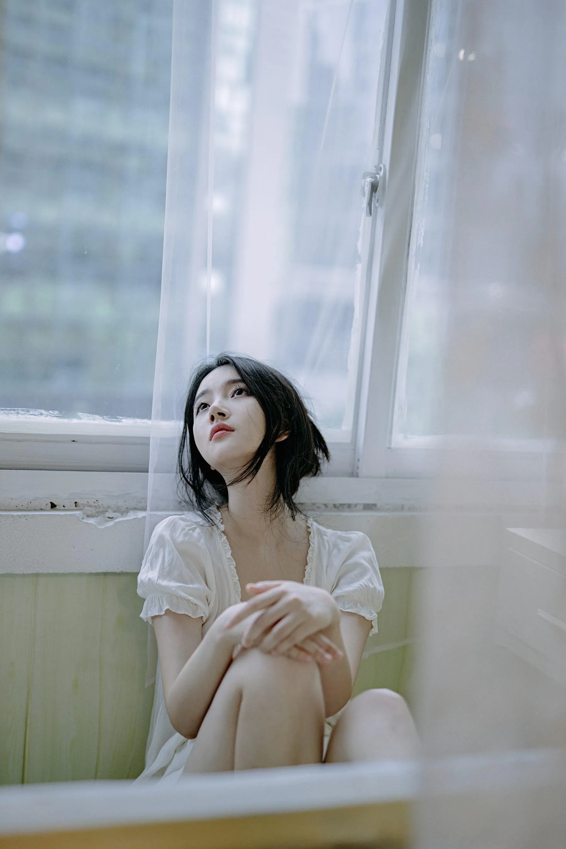[YITUYU艺图语]2022.08.10 蓝卷珠帘 幽灵胡子 [27P]插图5